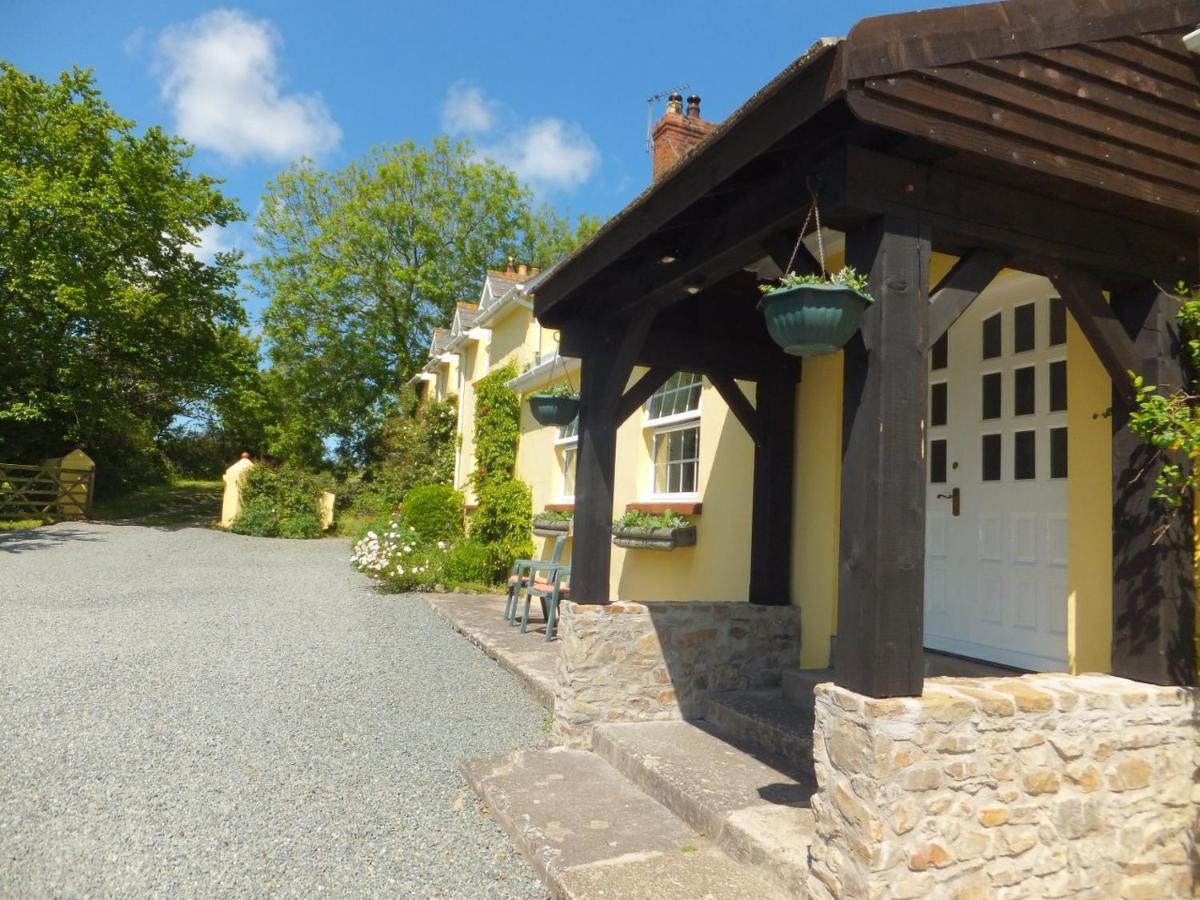 Bed and Breakfast North Headborough Haverfordwest Exterior foto
